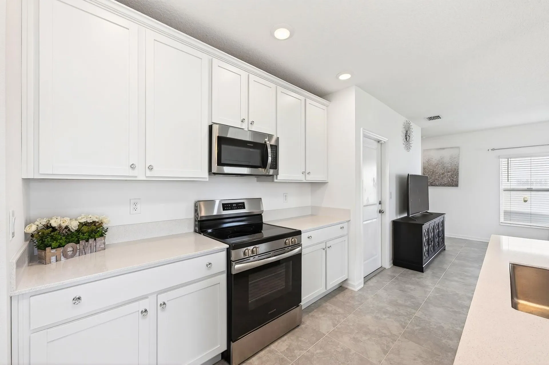 4107 Calusa Pine Road Daytona Beach FL 32124