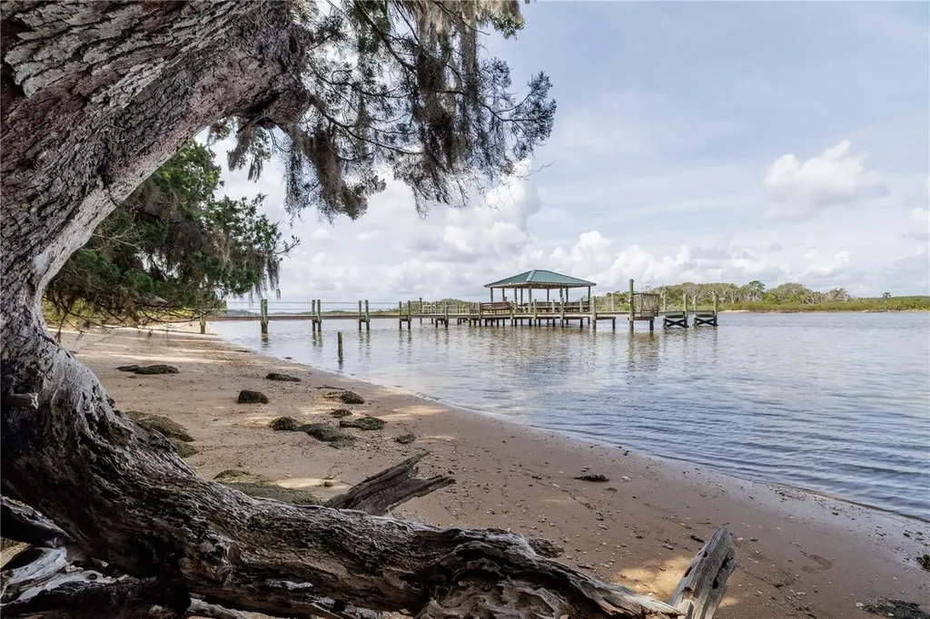 6 San Miguel Court Palm Coast FL 32137