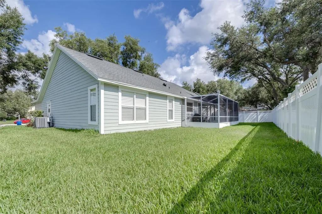 9207 Festival Court Tampa FL 33647
