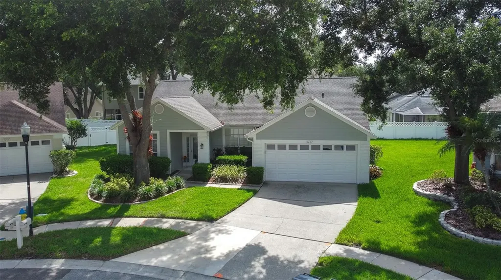 9207 Festival Court Tampa FL 33647