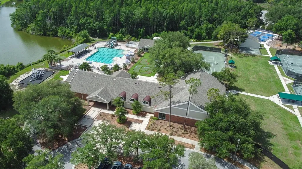 9207 Festival Court Tampa FL 33647