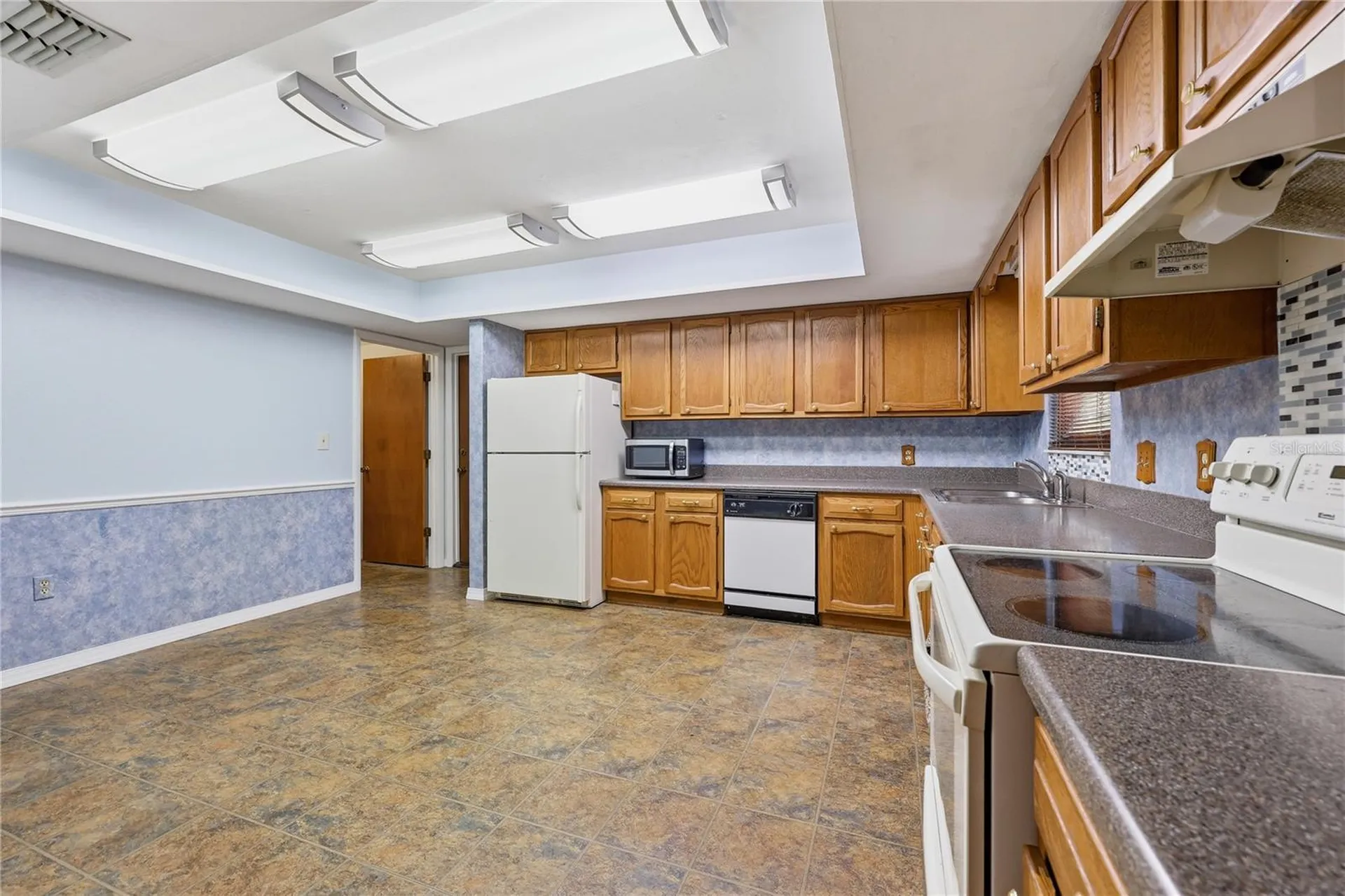 2446 NW 35th Terrace Gainesville FL 32605