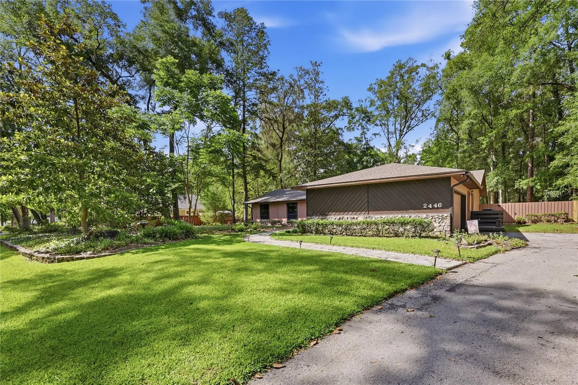 2446 NW 35th Terrace Gainesville FL 32605