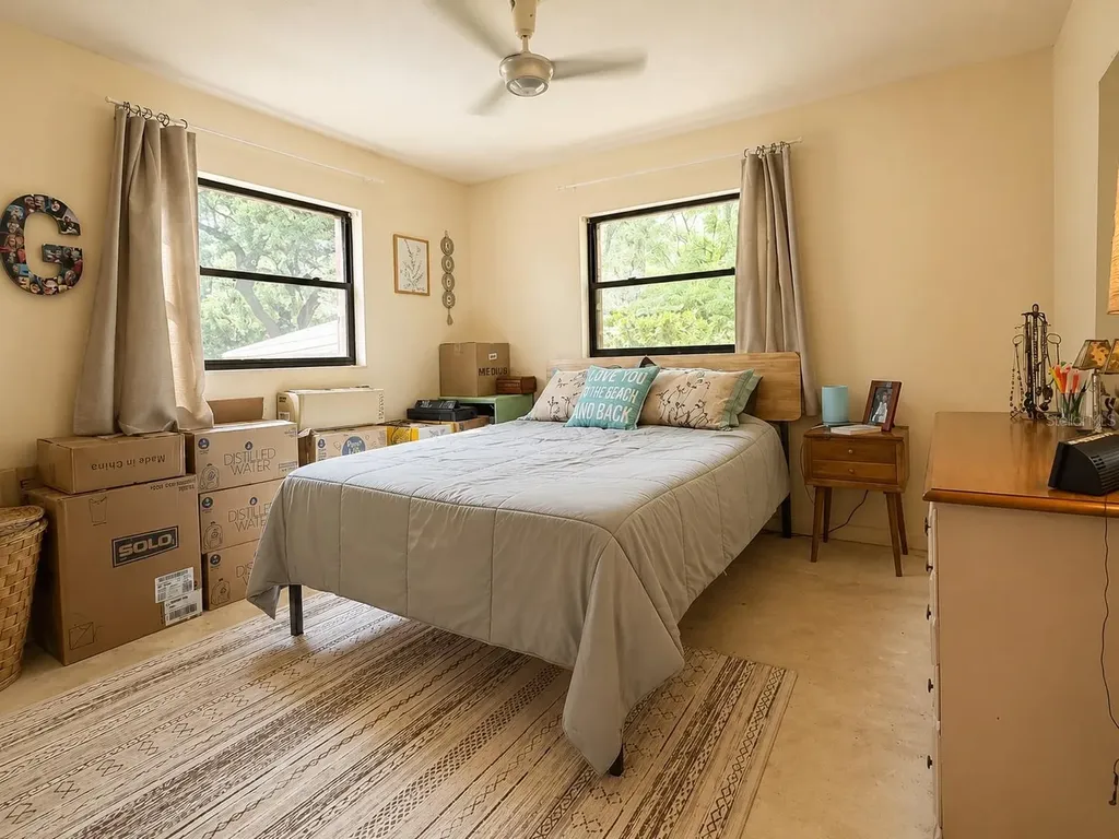 1724 SE 164th Circle Ocklawaha FL 32179