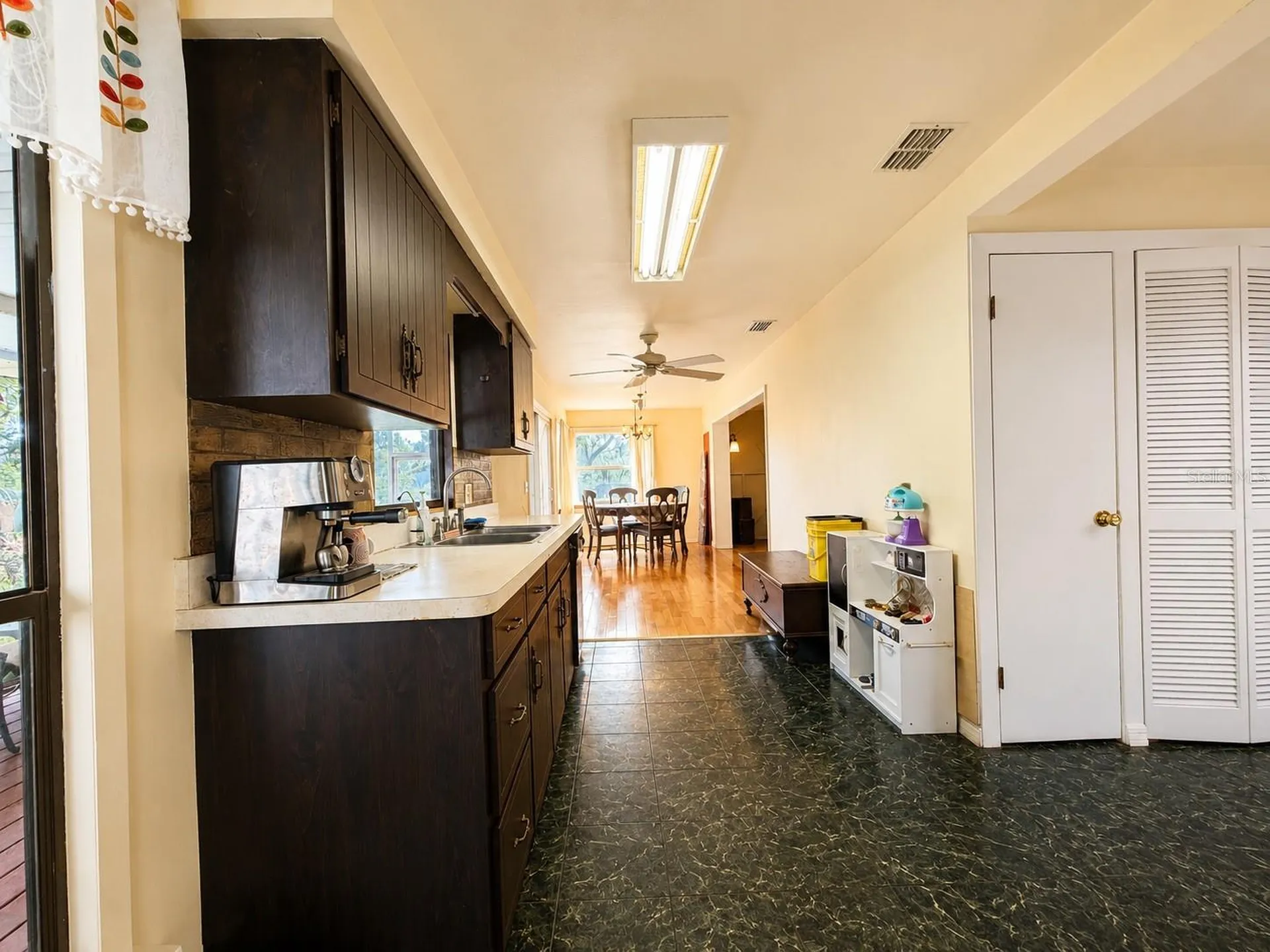 1724 SE 164th Circle Ocklawaha FL 32179