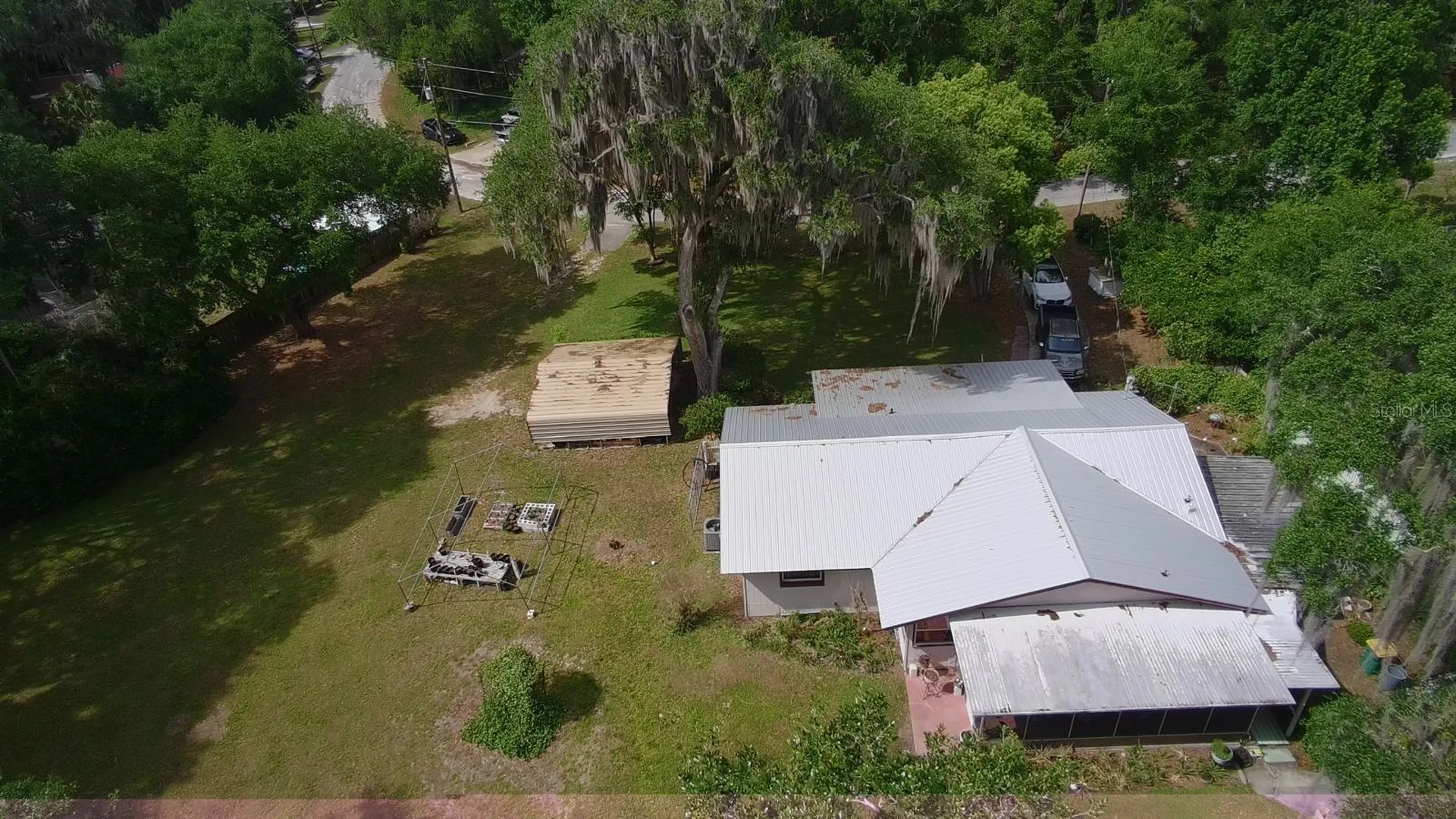 1724 SE 164th Circle Ocklawaha FL 32179