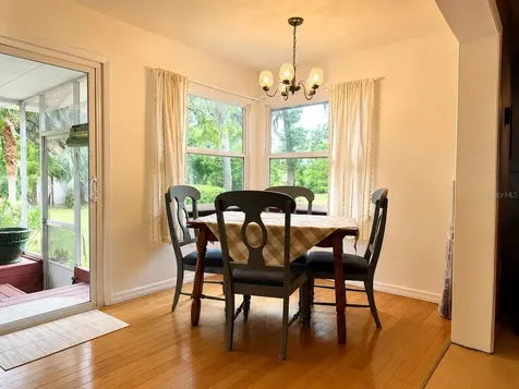 1724 SE 164th Circle Ocklawaha FL 32179