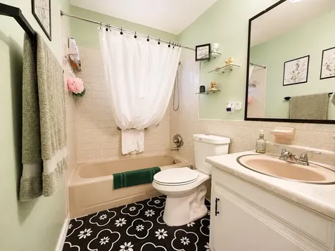 1724 SE 164th Circle Ocklawaha FL 32179