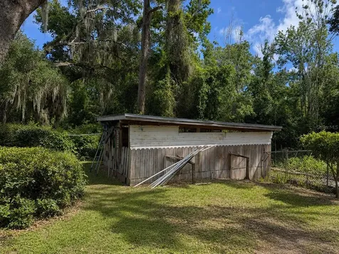 1724 SE 164th Circle Ocklawaha FL 32179