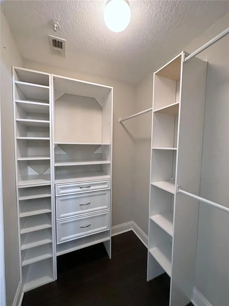 501 Knights Run Avenue Tampa FL 33602