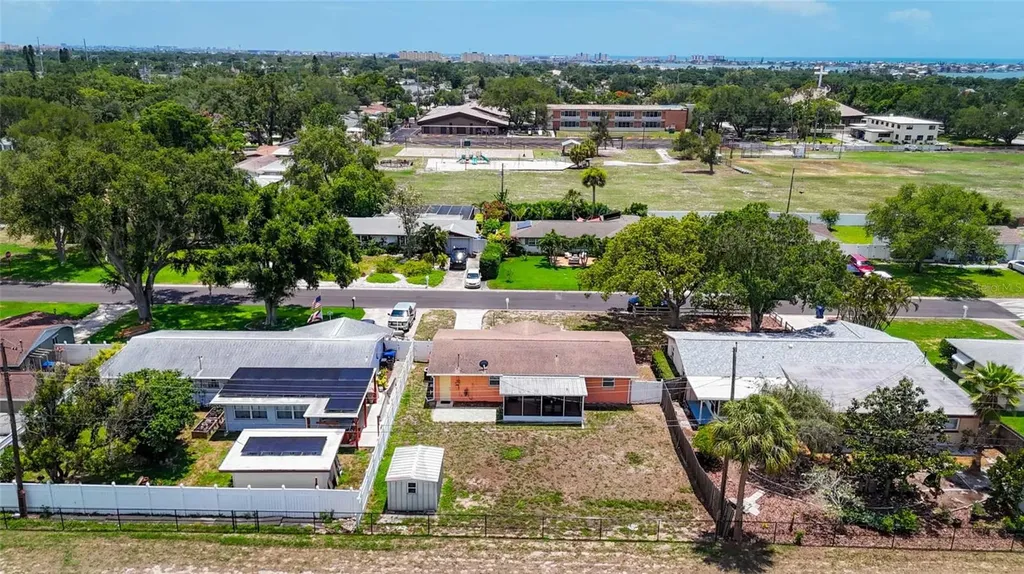 11465 69th Avenue Seminole FL 33772