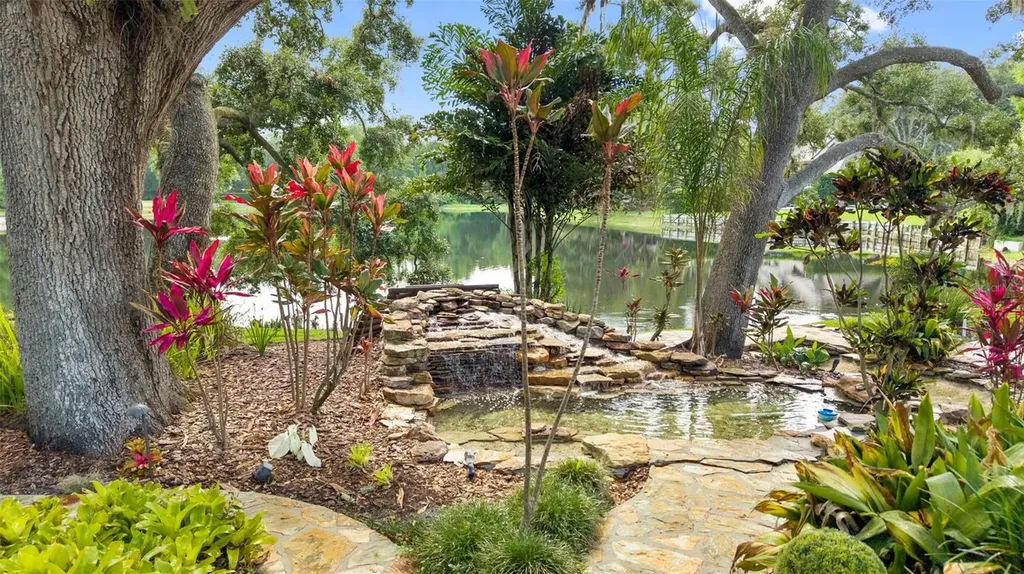 16310 Avila Boulevard Tampa FL 33613