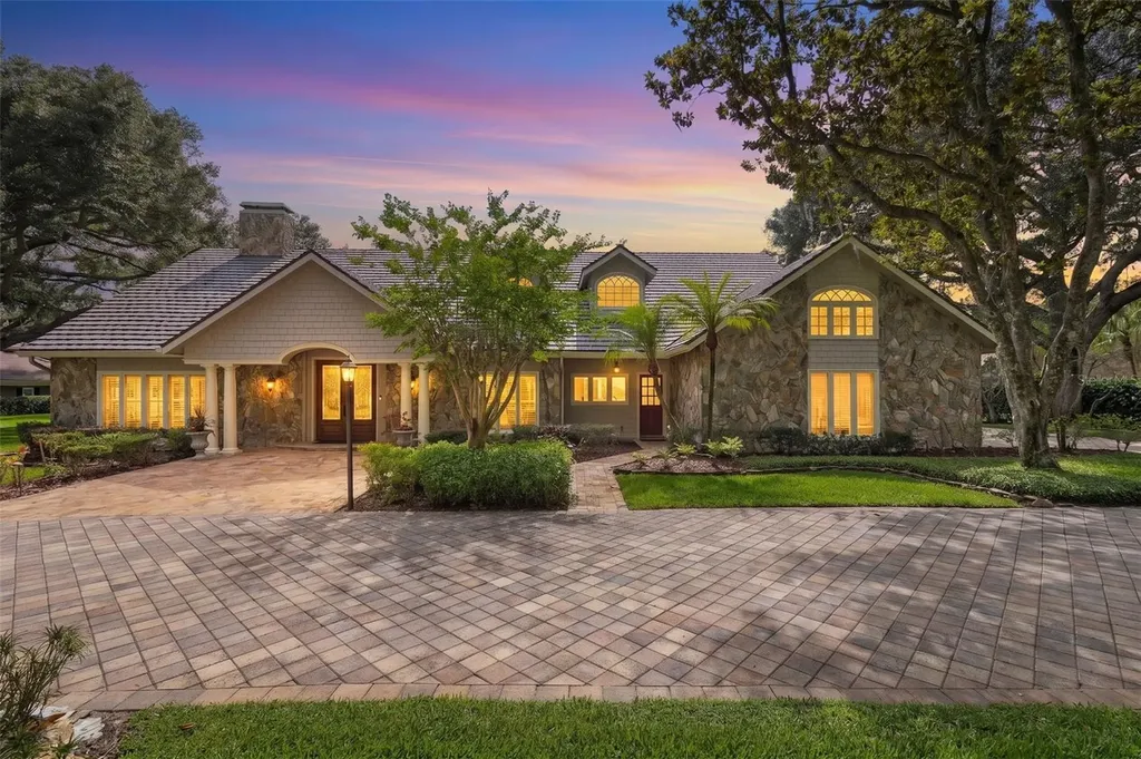 16310 Avila Boulevard Tampa FL 33613