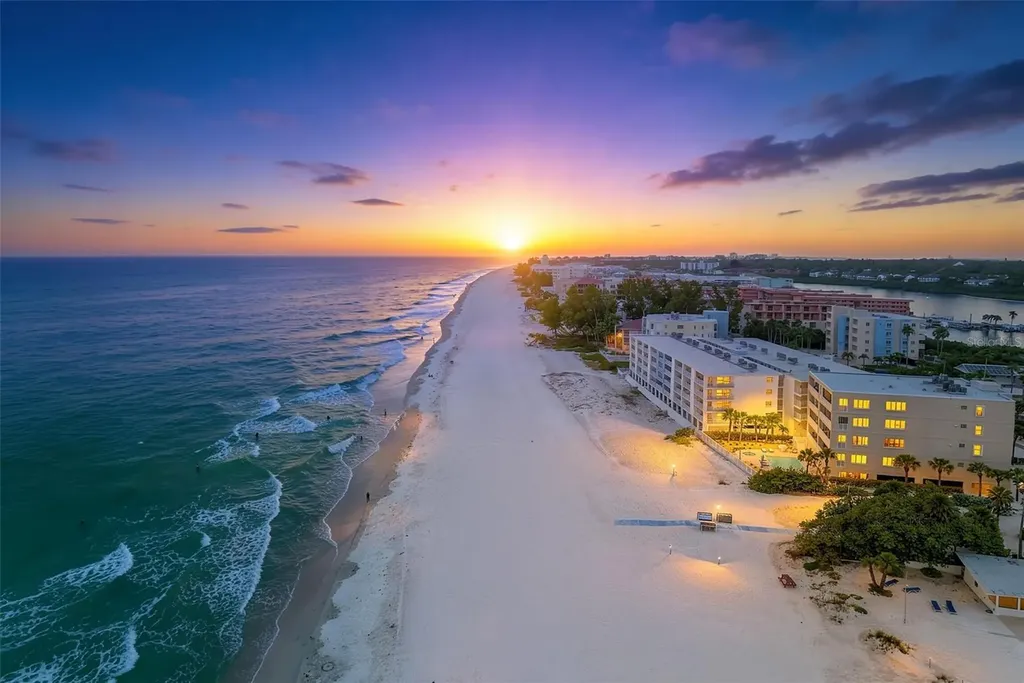 19530 Gulf Boulevard Indian Shores FL 33785