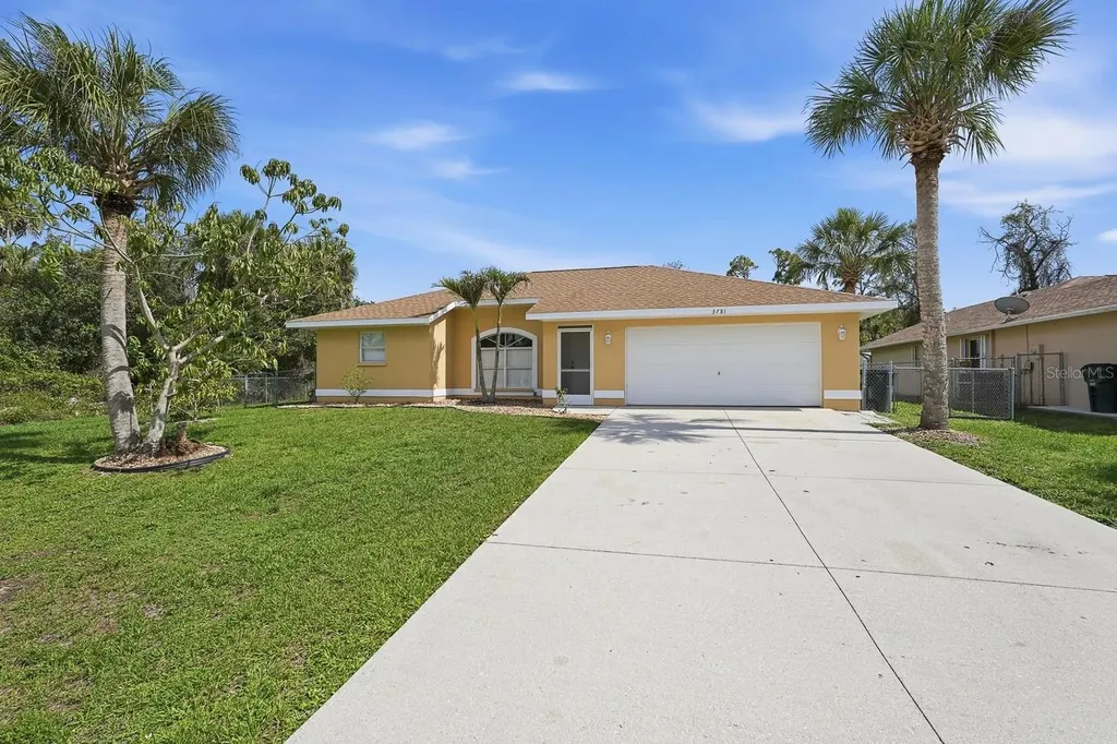 3781 Wayward Avenue North Port FL 34286