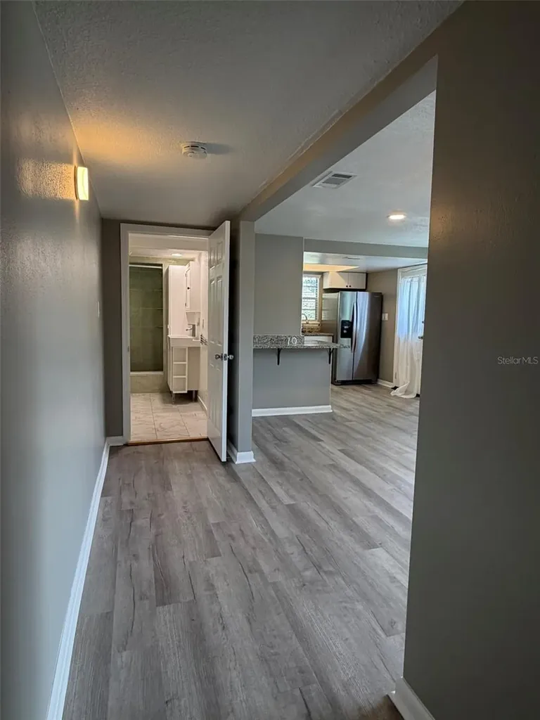 101 W Lemon Street Tarpon Springs FL 34689