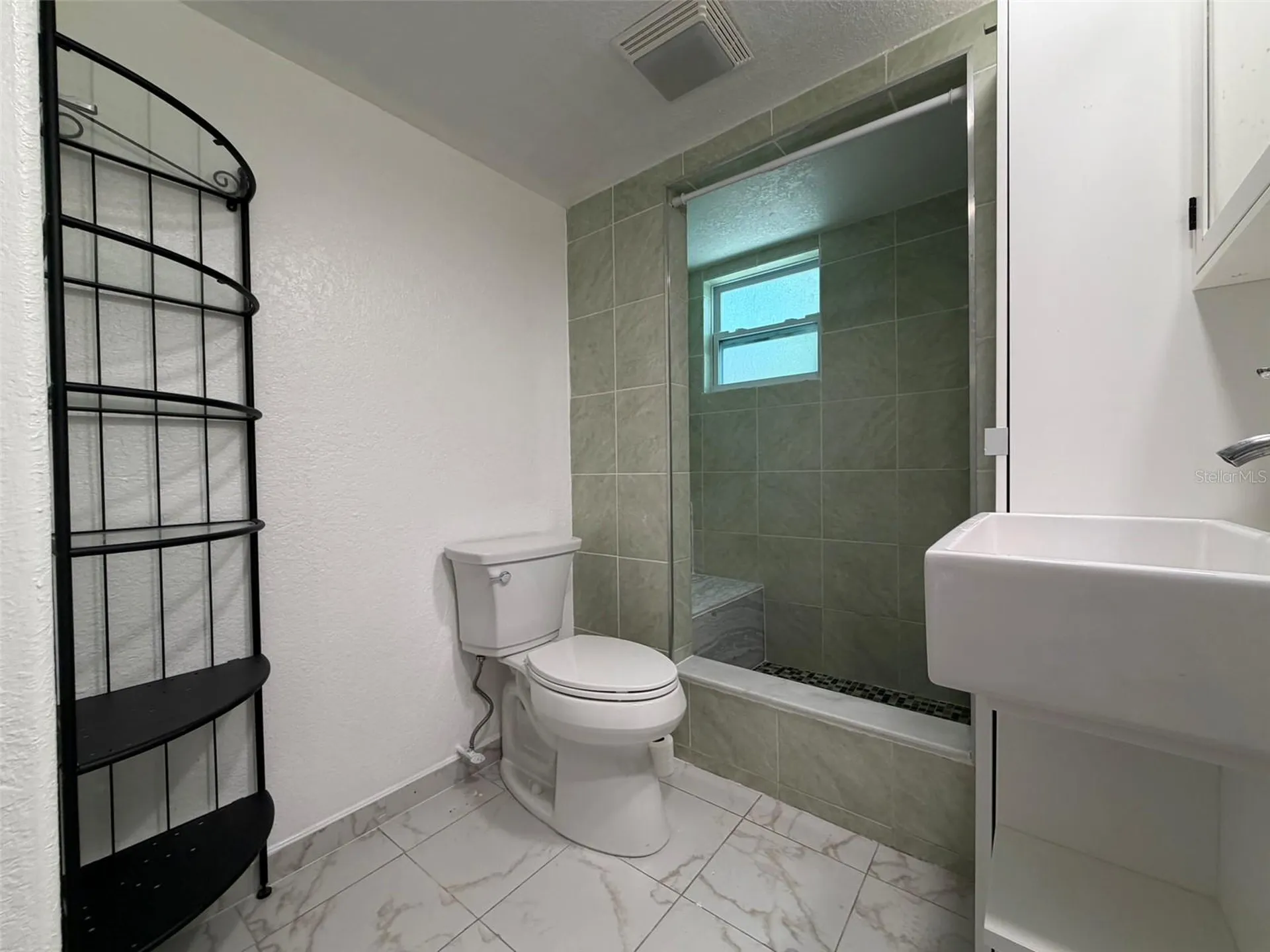 101 W Lemon Street Tarpon Springs FL 34689
