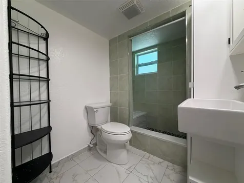 101 W Lemon Street Tarpon Springs FL 34689