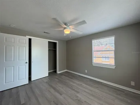 101 W Lemon Street Tarpon Springs FL 34689