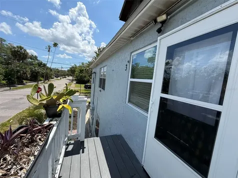 101 W Lemon Street Tarpon Springs FL 34689