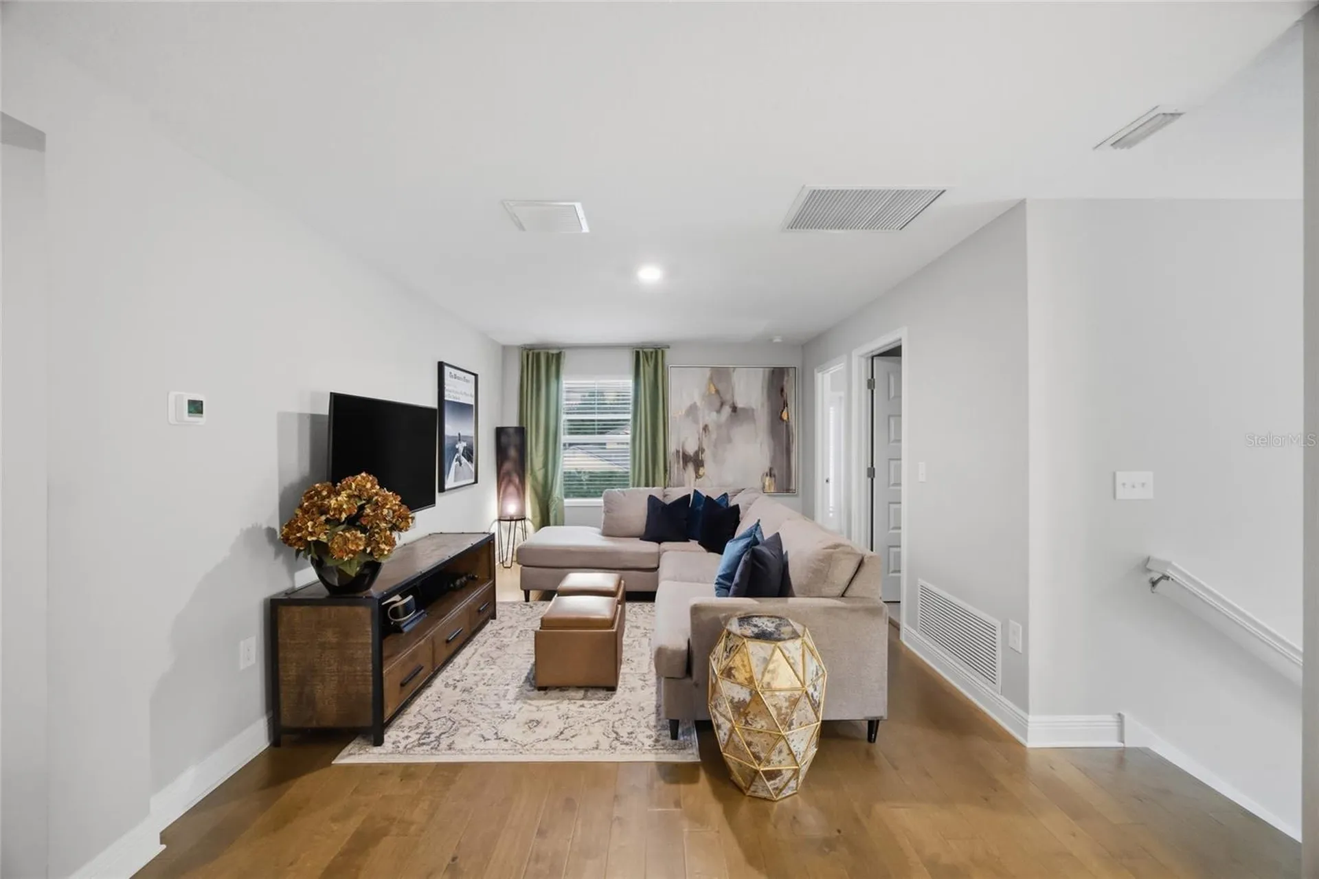 3023 W Carmen Street Tampa FL 33609