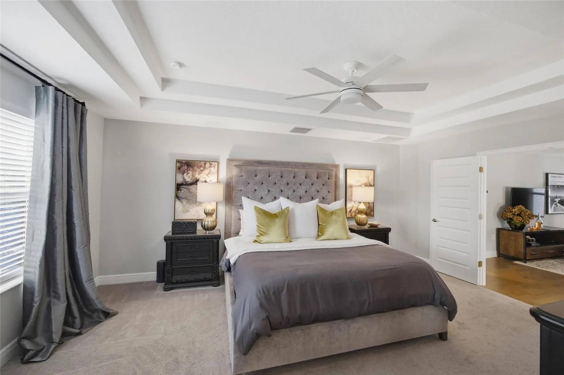 3023 W Carmen Street Tampa FL 33609