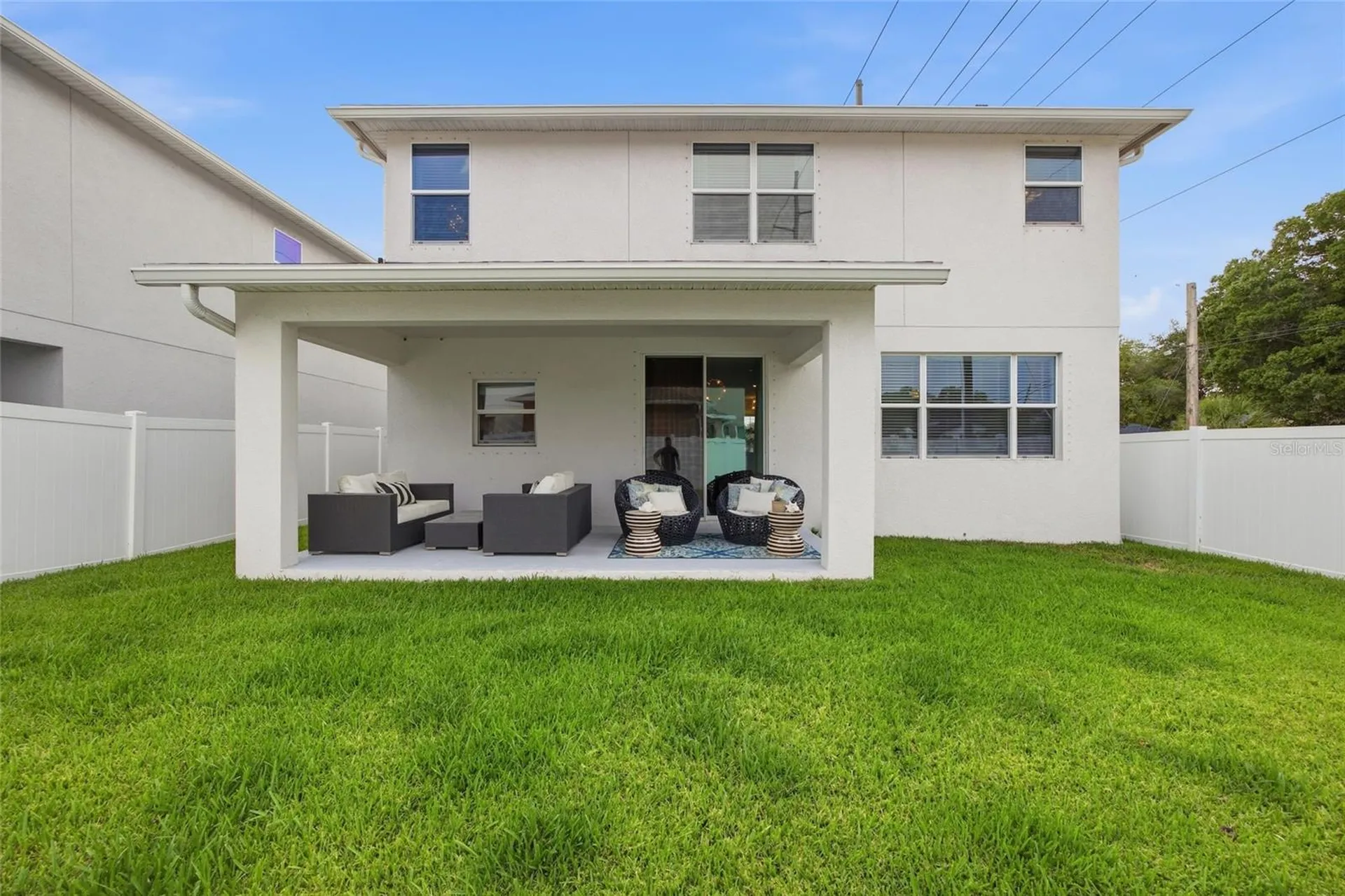 3023 W Carmen Street Tampa FL 33609