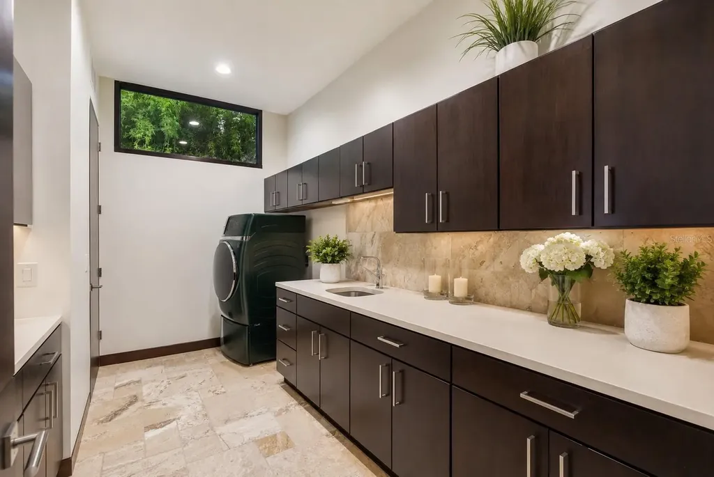 3330 Ehrlich Road Tampa FL 33618