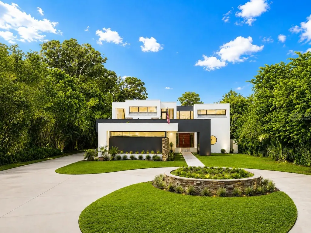 3330 Ehrlich Road Tampa FL 33618