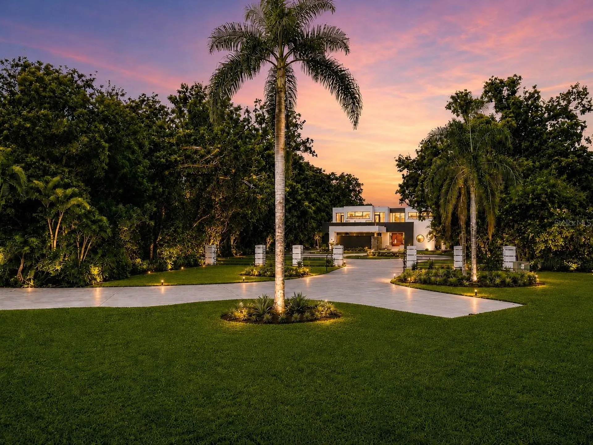 3330 Ehrlich Road Tampa FL 33618