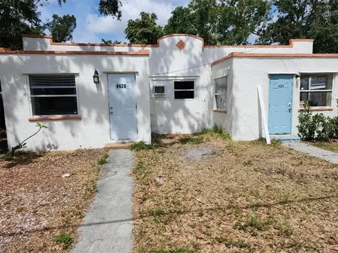 1426 10th Street W Bradenton FL 34205