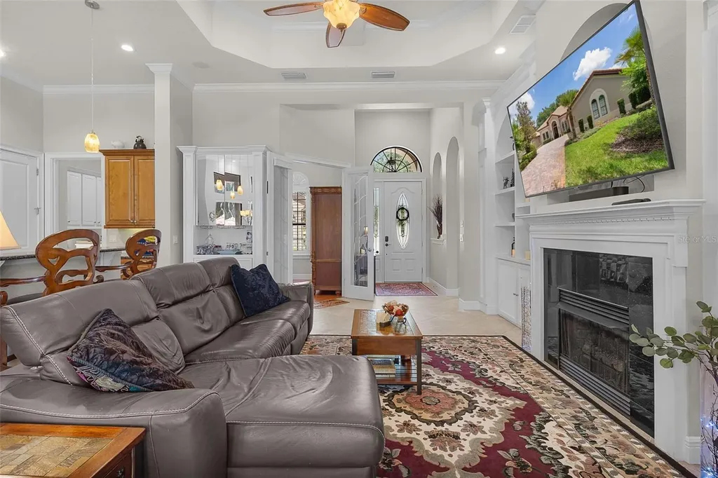 9429 San Miguel Howey In The Hills FL 34737