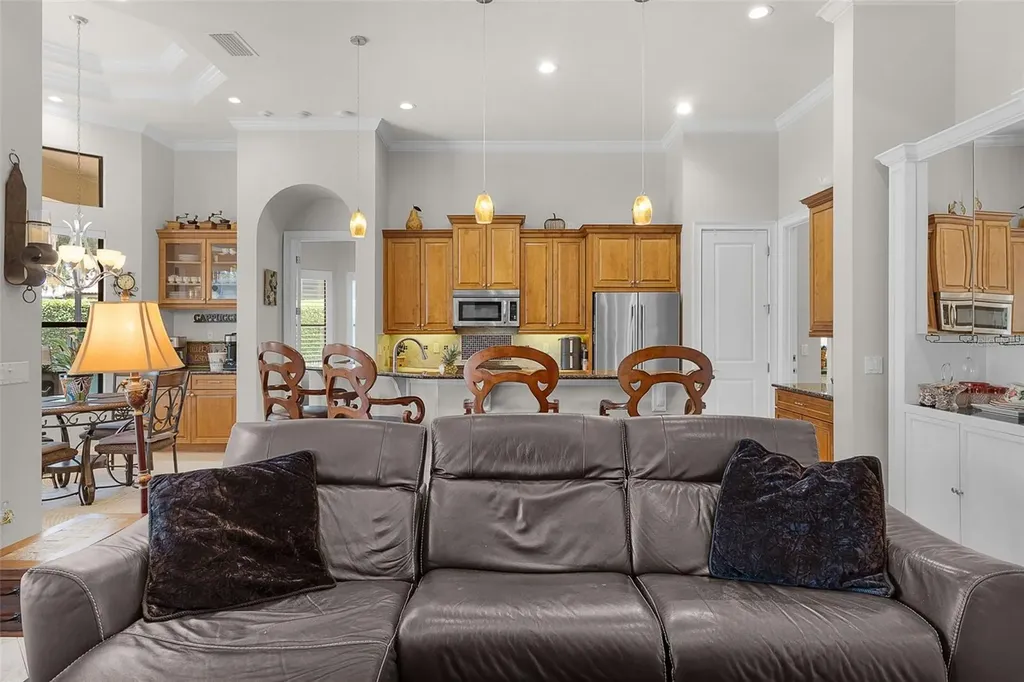9429 San Miguel Howey In The Hills FL 34737