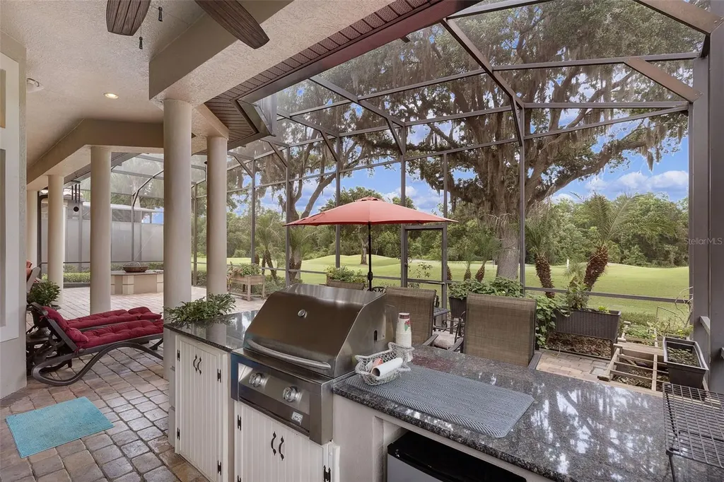 9429 San Miguel Howey In The Hills FL 34737