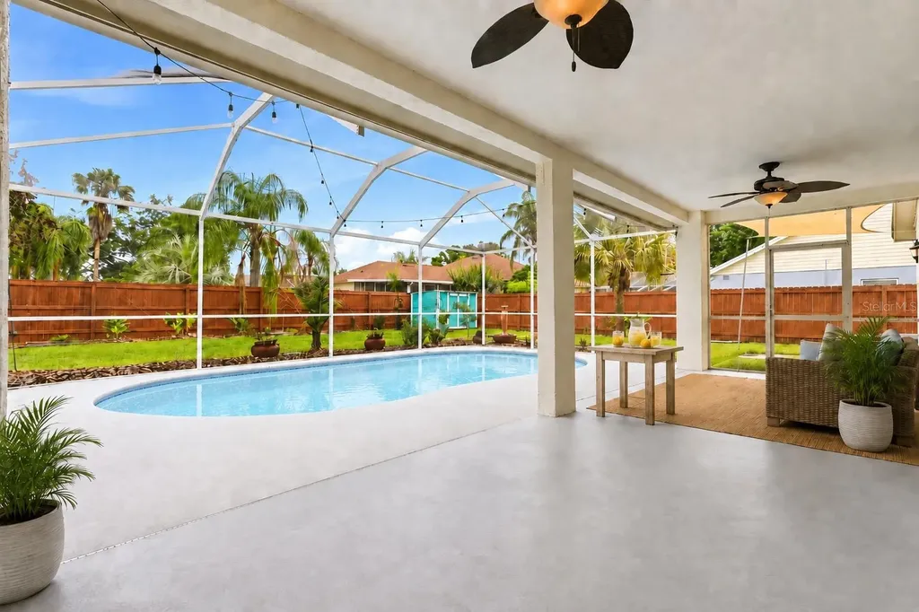 1610 Ledgestone Drive Brandon FL 33511