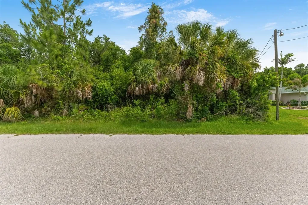 Van Leer Avenue North Port FL 34288