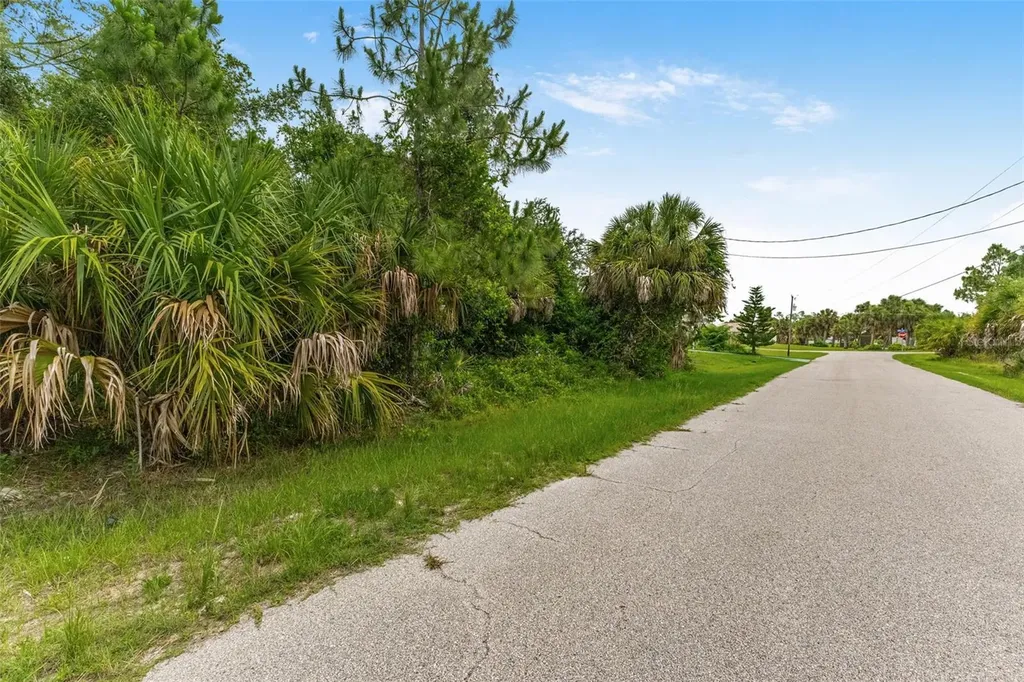 Van Leer Avenue North Port FL 34288