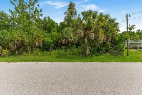 Van Leer Avenue North Port FL 34288