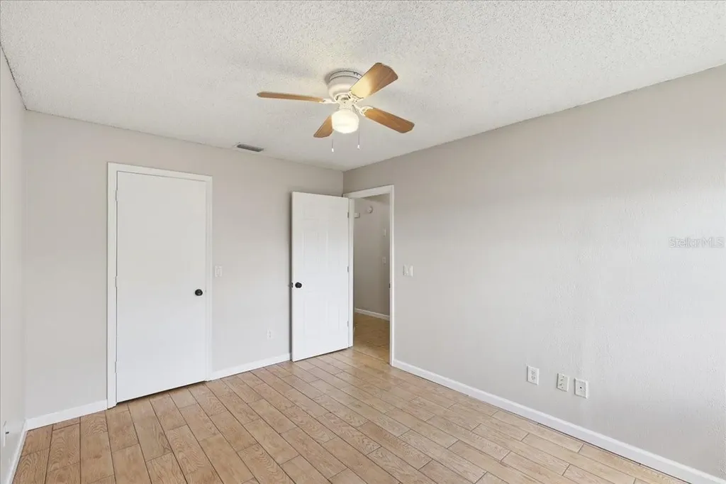 43 Lake Jackson Drive Mascotte FL 34753