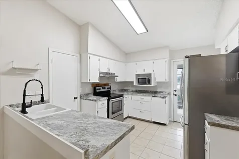 43 Lake Jackson Drive Mascotte FL 34753