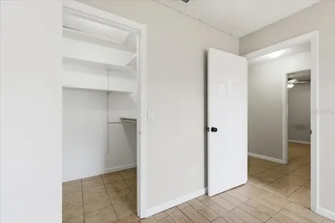 43 Lake Jackson Drive Mascotte FL 34753