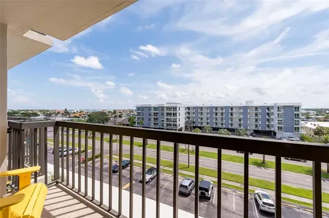 400 Island Way Clearwater FL 33767