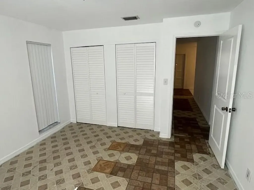 1100 70th Street N St Petersburg FL 33710