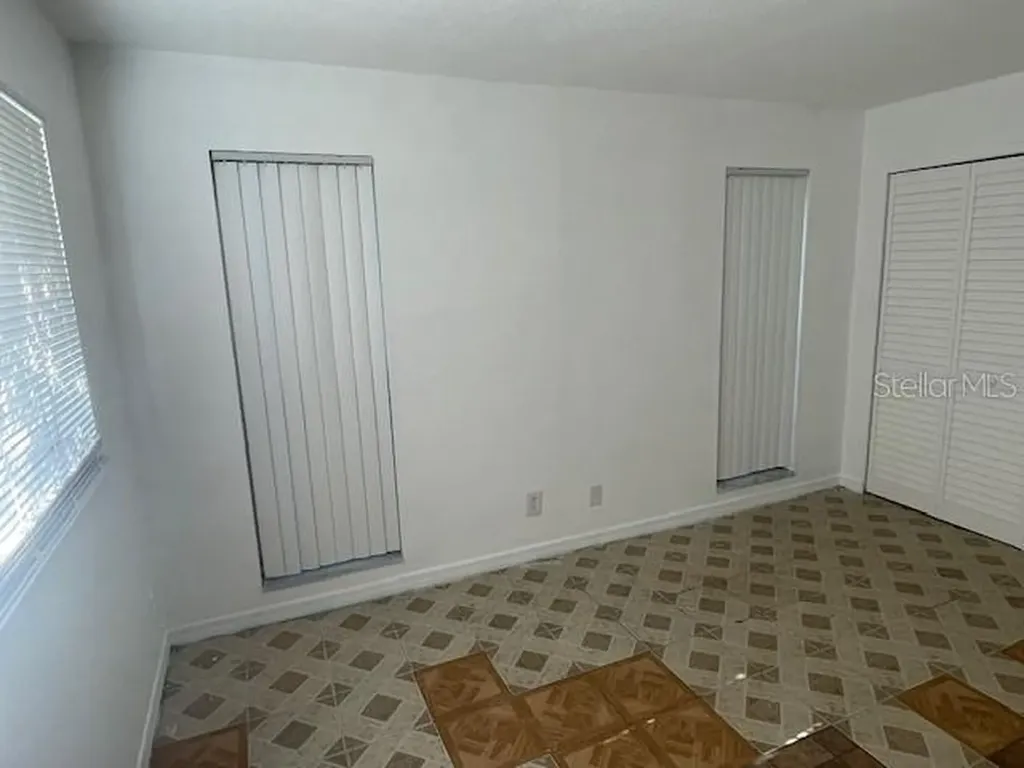 1100 70th Street N St Petersburg FL 33710