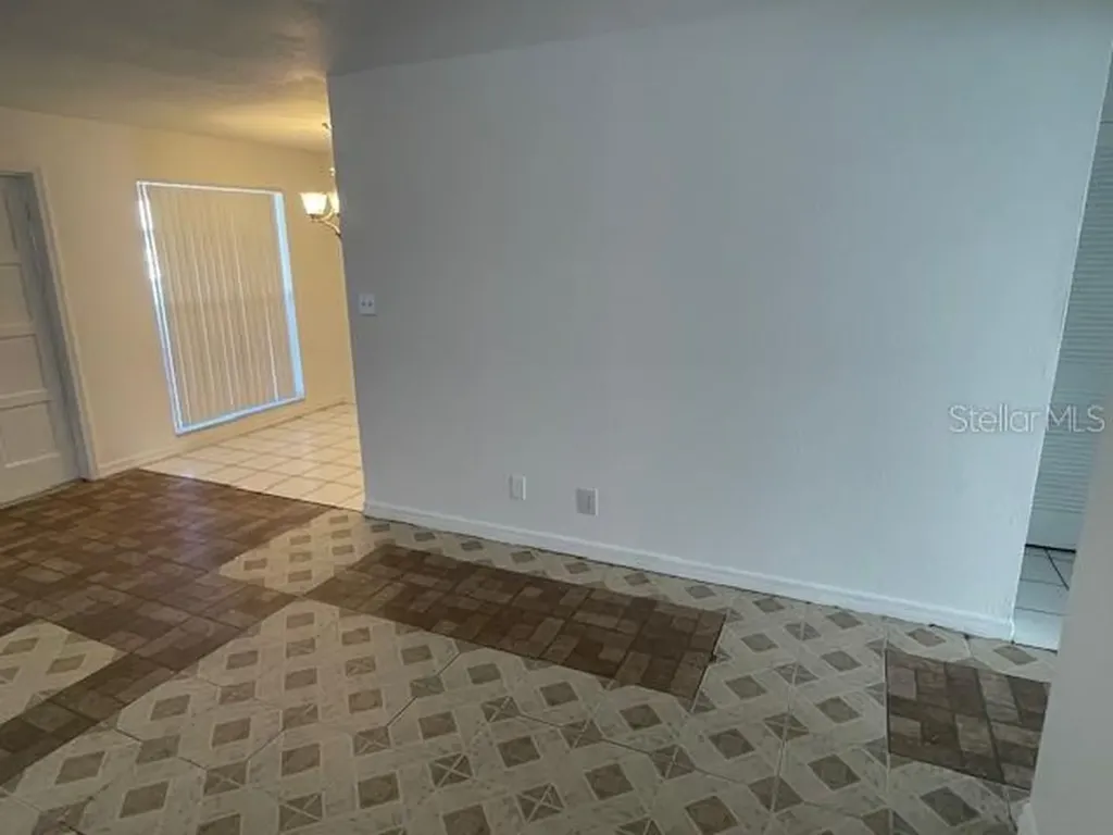 1100 70th Street N St Petersburg FL 33710