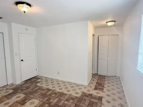 1100 70th Street N St Petersburg FL 33710