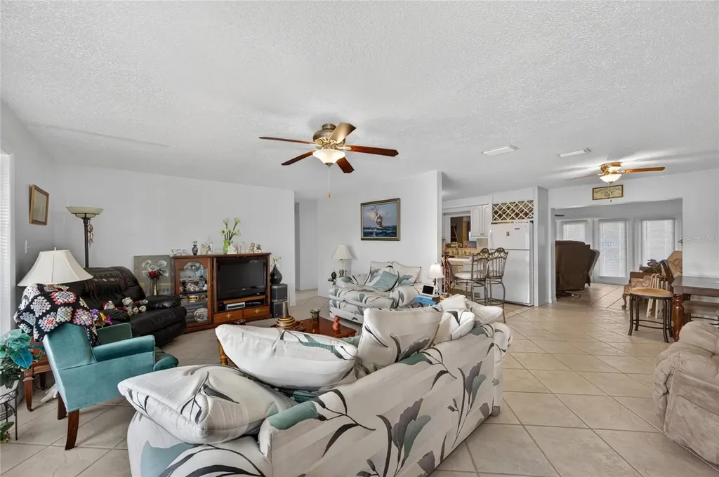 8433 Limonia Drive Indian Lake Estates FL 33855