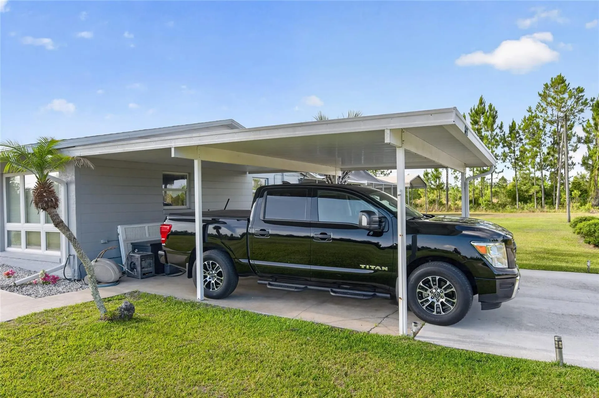 8433 Limonia Drive Indian Lake Estates FL 33855