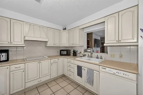8433 Limonia Drive Indian Lake Estates FL 33855