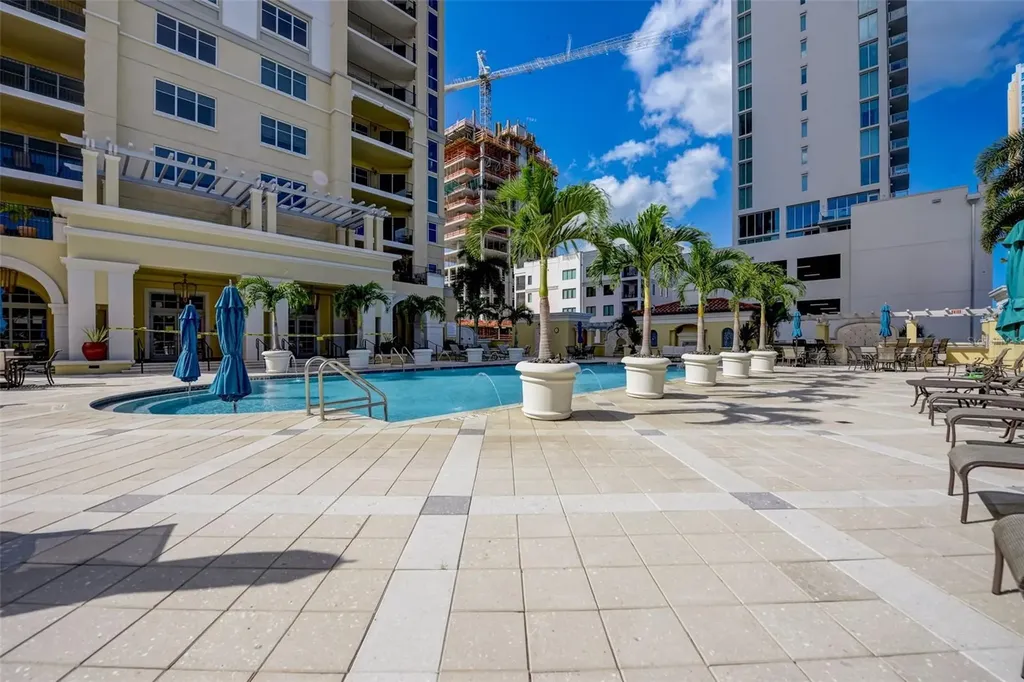 300 Beach Drive NE St Petersburg FL 33701